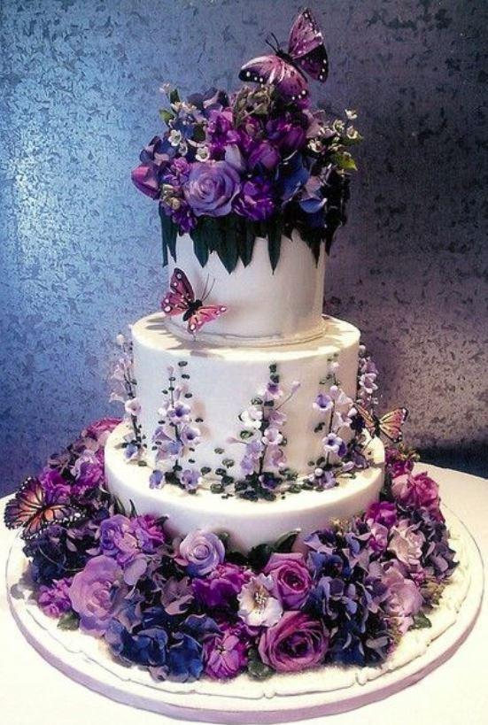 Ruby Ryder, queen of pegging, shares a birthday cake