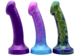 directional toy for pegging